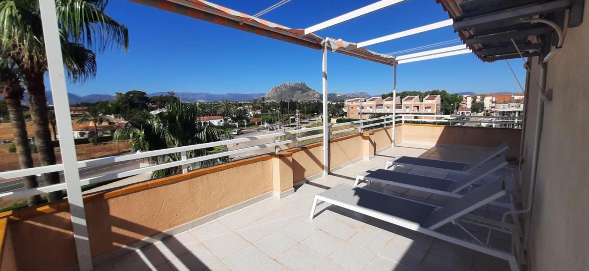 Apartamento Atico En Urb Bahia De Denia De Vacaciones Mar Por Medio Exterior foto