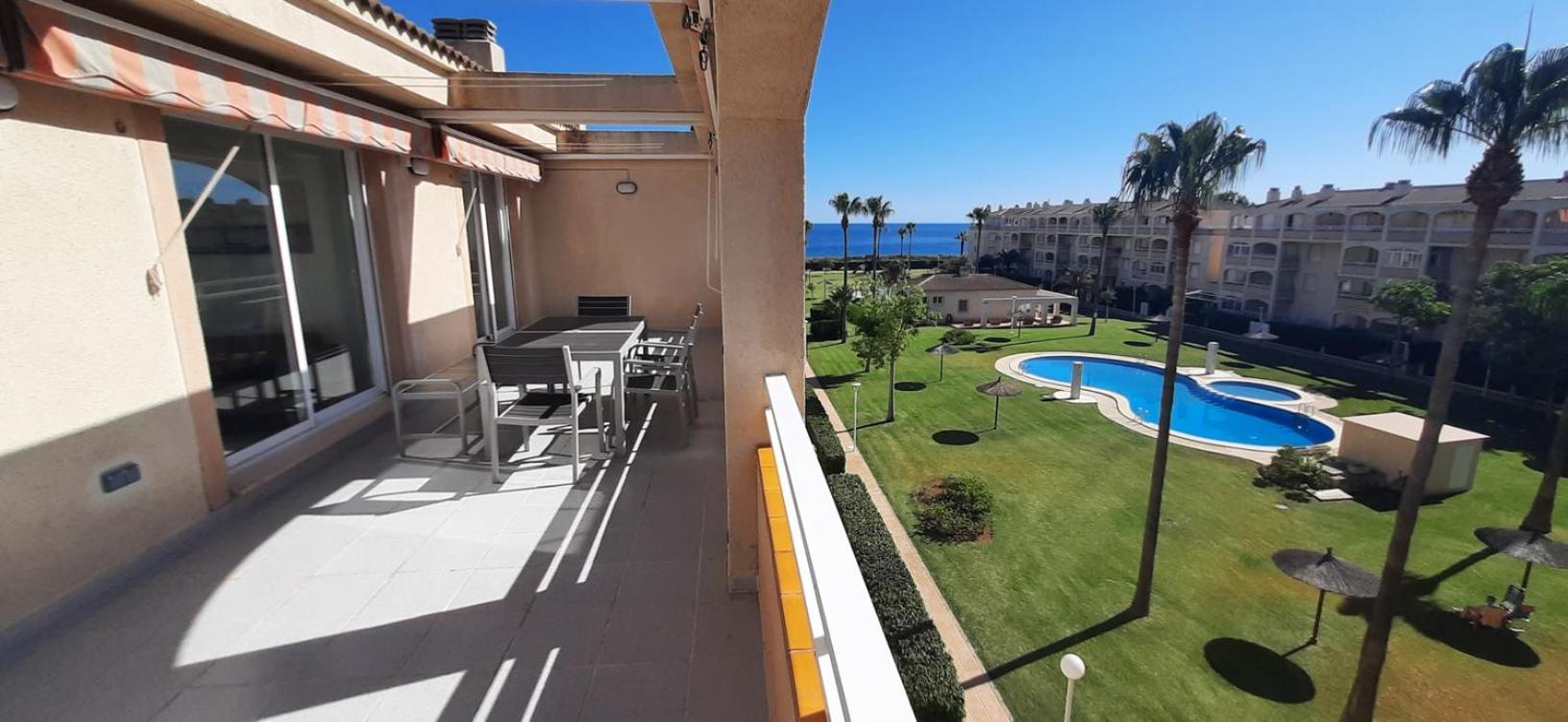 Apartamento Atico En Urb Bahia De Denia De Vacaciones Mar Por Medio Exterior foto